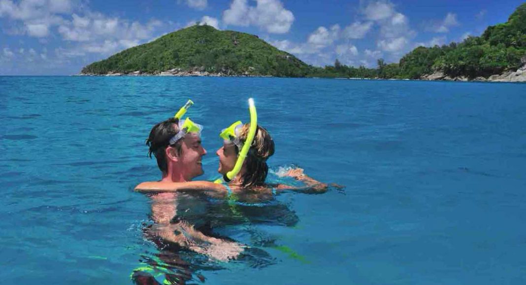 Front_Romance-Port-Launay Victoria Seychelles