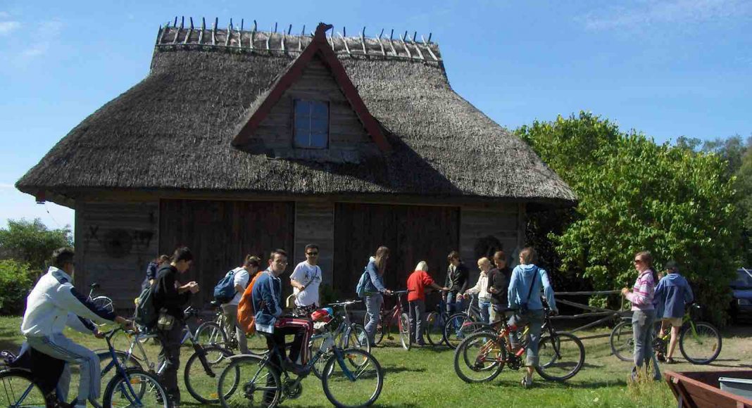 Cycling and bicycle trips in Estonia