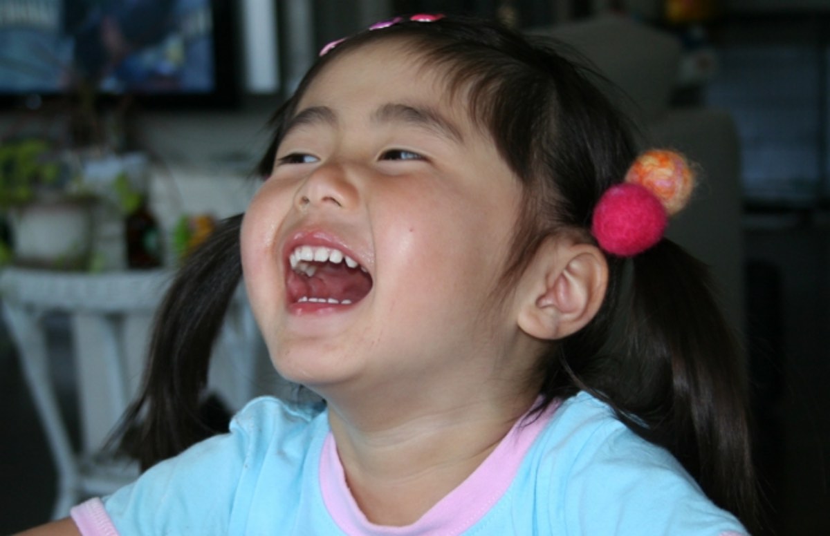 They are stone faces. But what makes Japanese laugh? Here are some answers