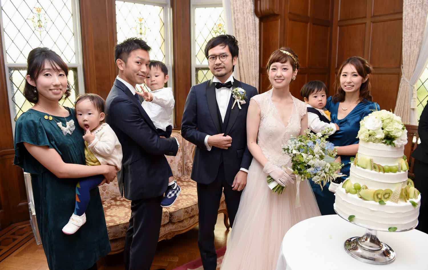 Real bride, but fale wedding guests